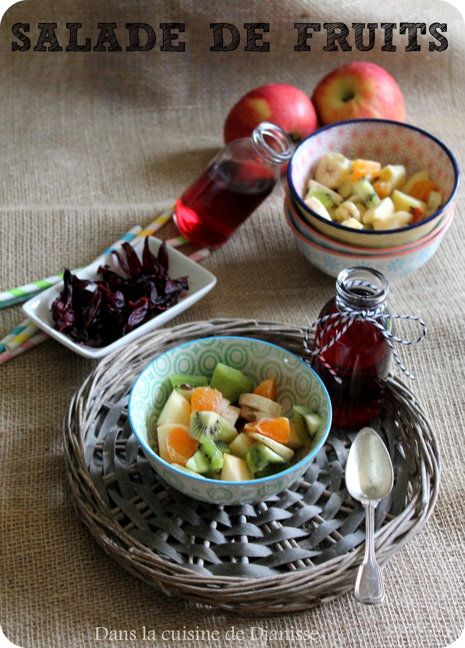 Salades de fruits et hibiscus