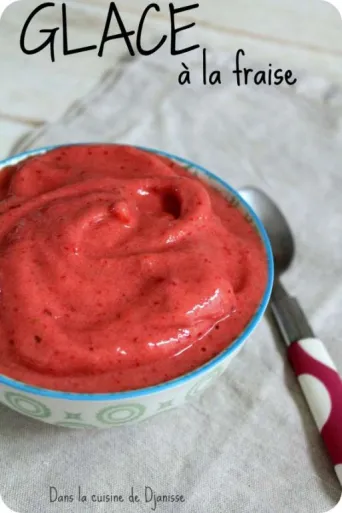Crème glacée à la fraise {Thermomix)